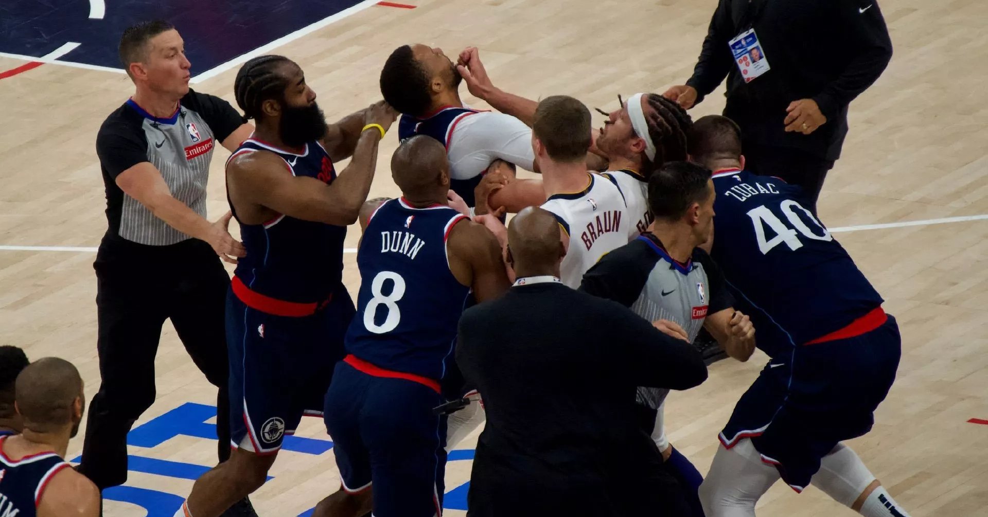 关于里尔力压对手客场大破,继续保持领先的信息 关于里尔力压对手客场大破,继续保持领先的信息